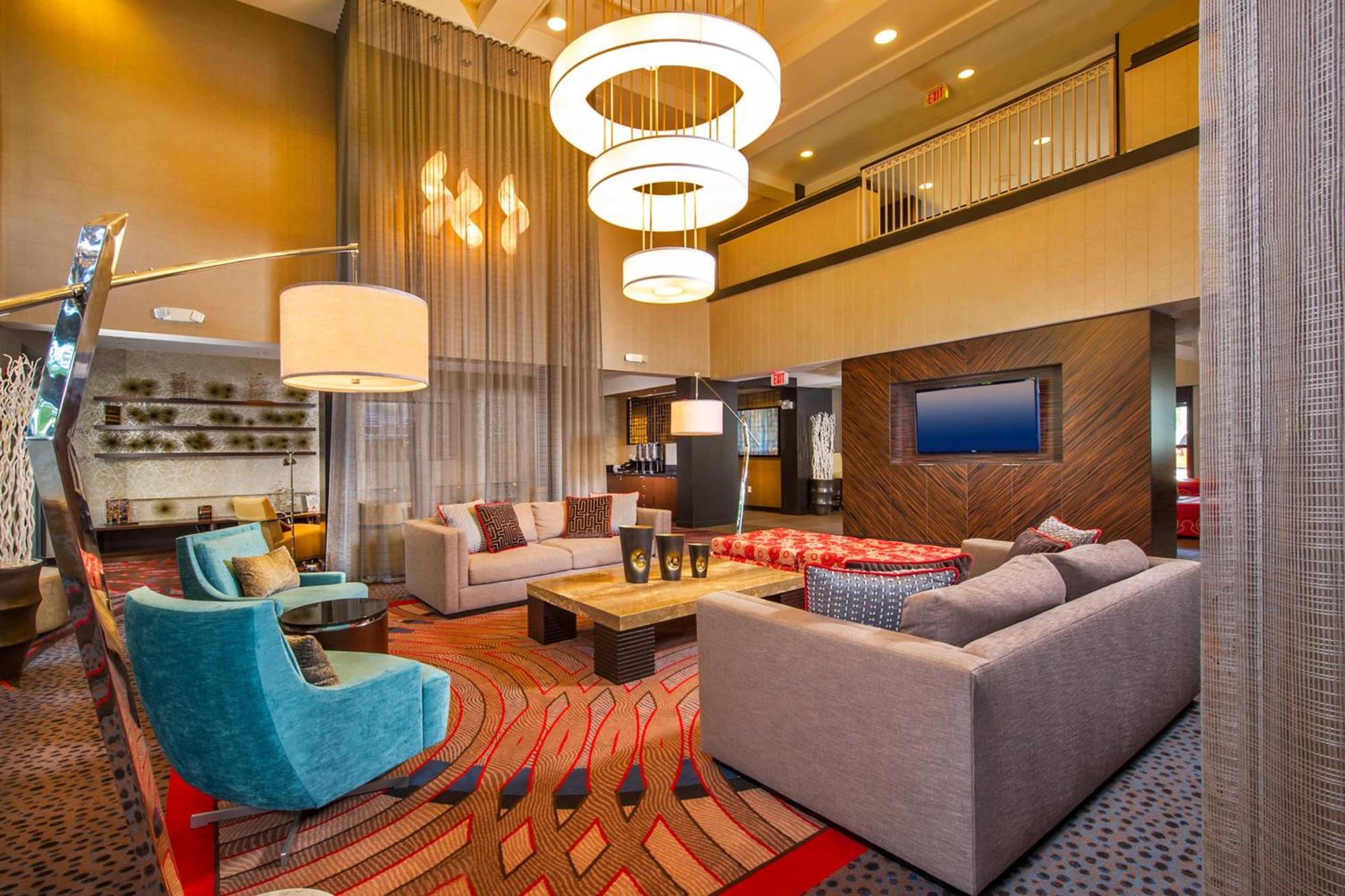 Courtyard By Marriott Dulles Town Center Hotel Стърлинг Екстериор снимка